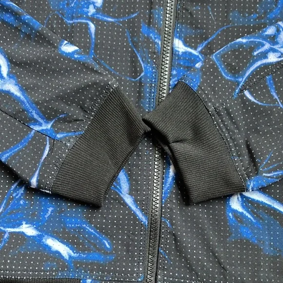 Donna Karan - Picture 10 of 16